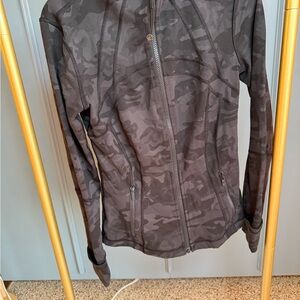Camouflage Zip-Up Jacket